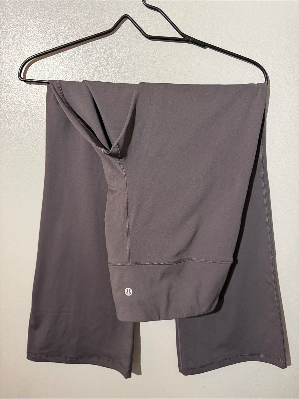Women's Gray ailgn flare leggings